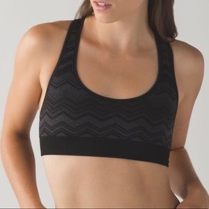 Lululemon size 8 reversible sports bra